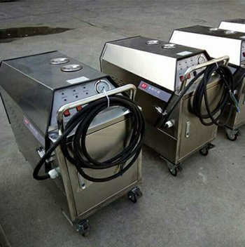 高壓蒸汽洗車(chē)機(jī) 高壓蒸汽洗車(chē)機(jī)